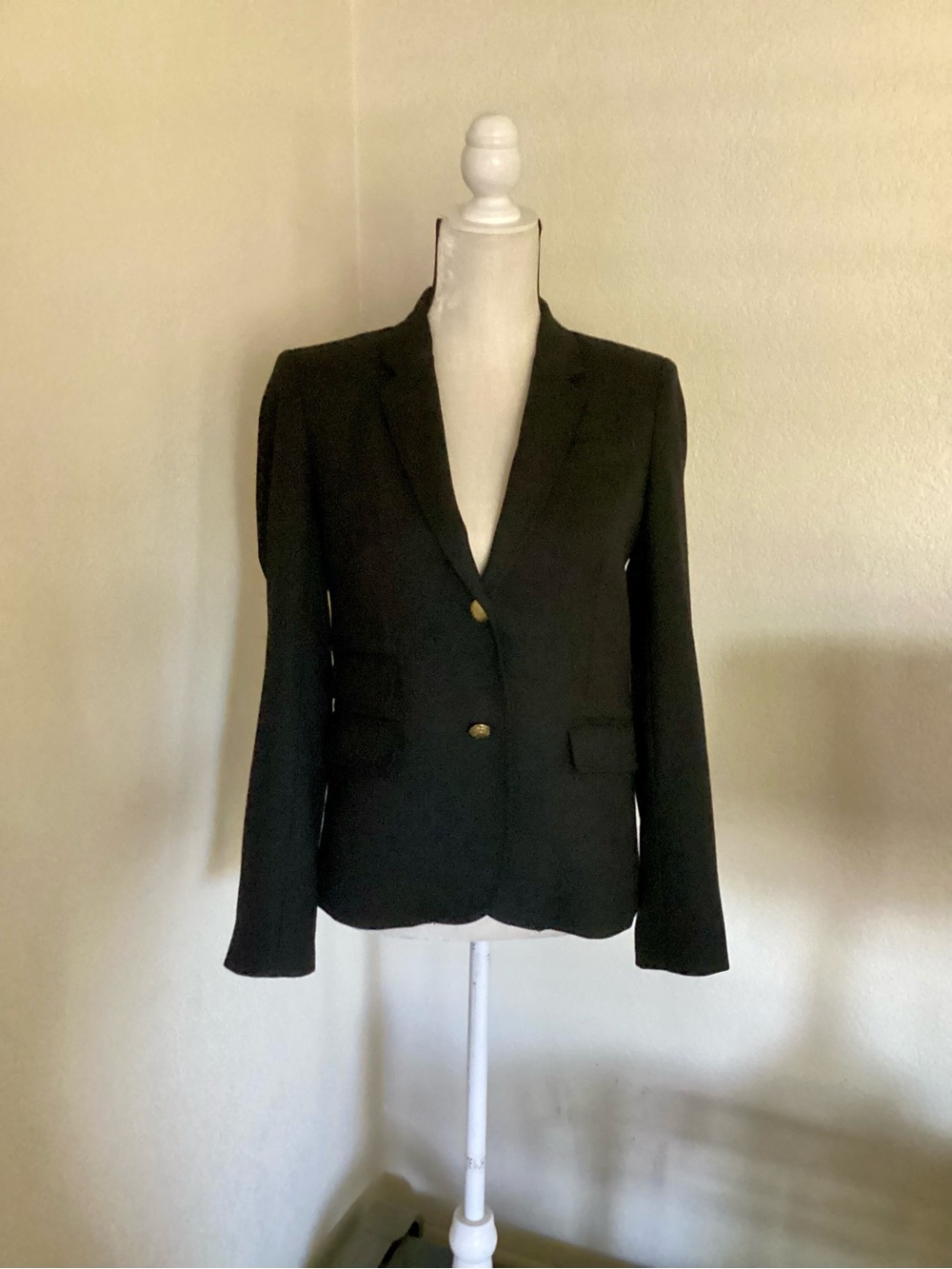 J. Crew Schoolboy Blazer Wool Black Gold Crested Buttons 6 - Picture 5 of 9